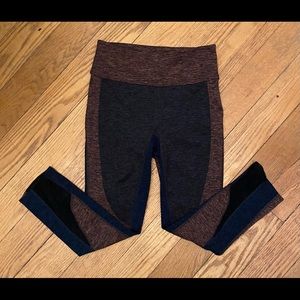 Free People Black & Pink Leggings Size XS